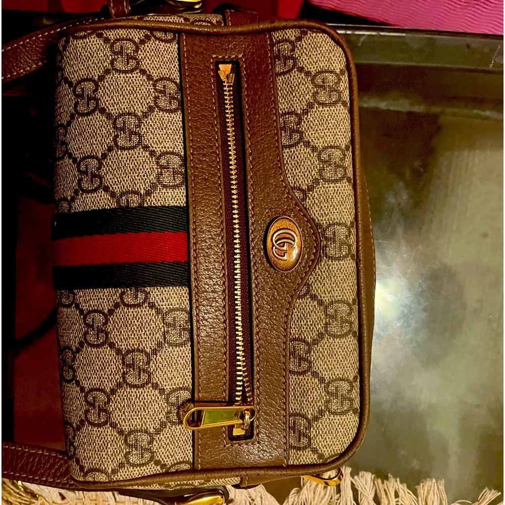 Gucci Small Shoulder Bag